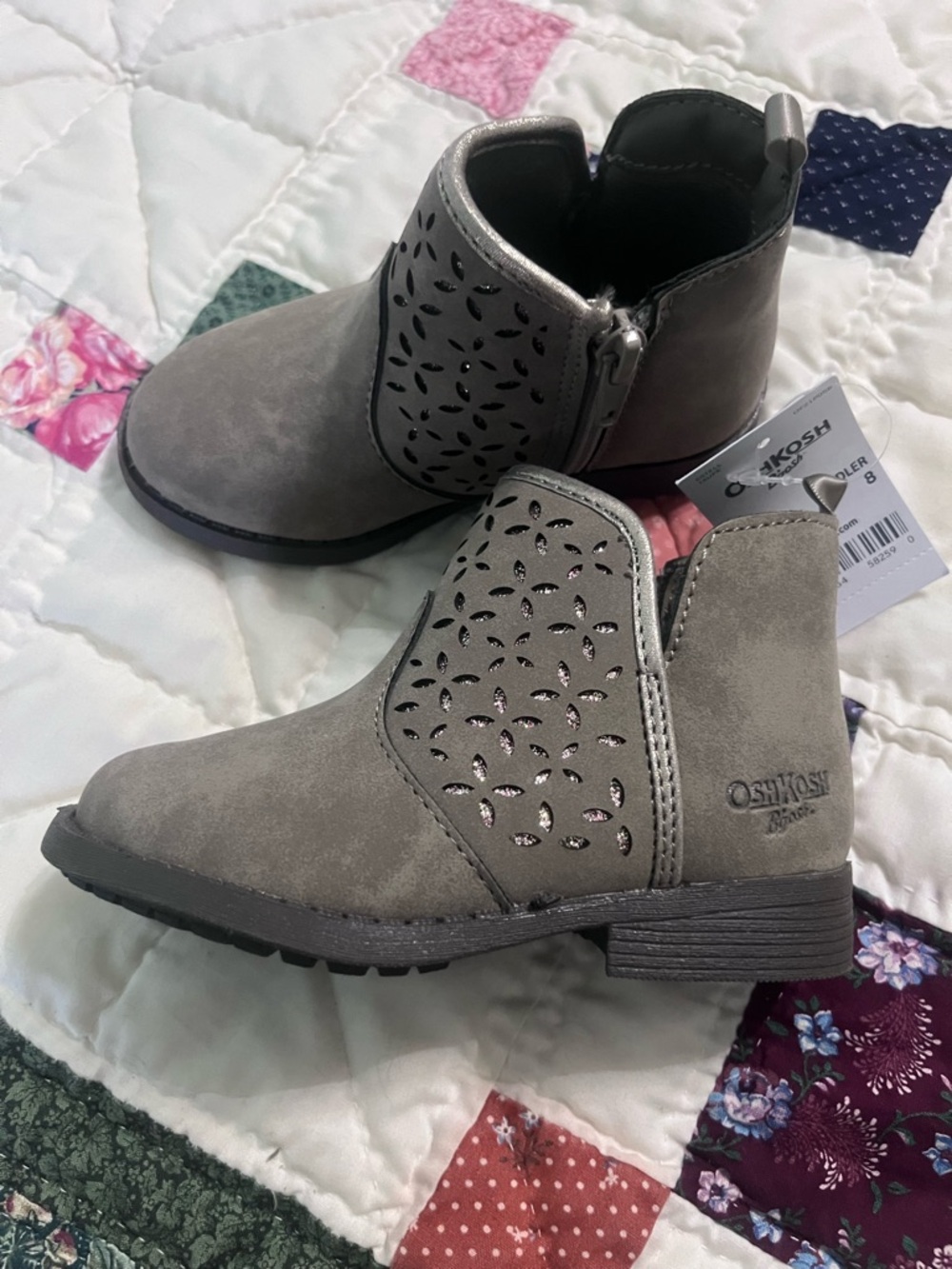 Oshkosh B'Gosh
Toddler Girls Estell Boots - Picture 5 of 9